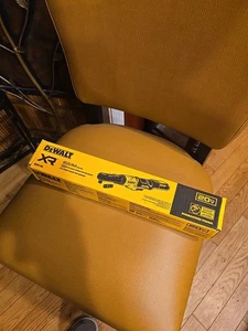 	DEWALT 20V Dcf510B MAX XR trinquete inalámbrico 3/8" y 1/2" trinquete herramienta desnuda	 - Imagen 1 de 9