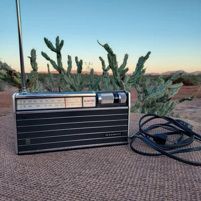 Vintage Panasonic RF-728 Portable Transistor Radio w/ cord - Works! - Image 1 of 4