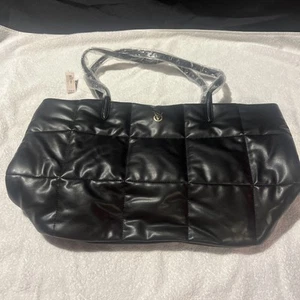 Victoria’s Secret Quilted Puffer Tote Limited Edition Duffle Bag Black New - Picture 1 of 5