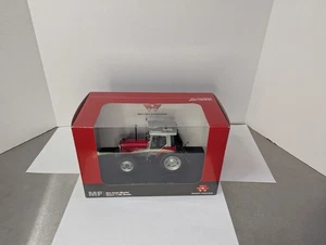 Universal Hobbies 3080 Tractor MASSEY FERGUSON Die Cast Metal 1:32 Scale NEW - Picture 1 of 5