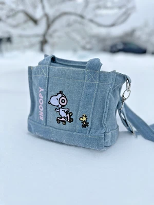PEANUTS Cartoon Snoopy Embroidered Jean Bag: Portable, Handheld, Crossbody bag