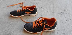 Diadora - Boys soccer shoes - Indoor / Futsal;  - Good Condition 
