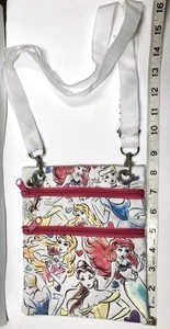 Bolso Bandolera Disney Princesa Pasaporte Belle Cenicienta Ariel 6.5" x 8" Cartera - Imagen 1 de 13