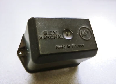 VERY NICE USED ORIGINAL GENUINE PORSCHE 911 930 SEV MARCHAL VOLTAGE REGULATOR 4 — 第 1/4 张图片