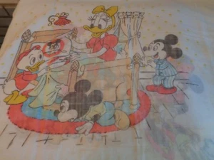 Walt Disney Pillow Case Minnie Donald Daisy VERY FADED Pacific brand - Bild 1 von 3