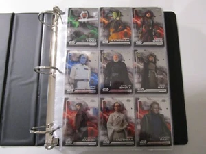 Juego Completo 2024 Topps Cromo Star Wars con Insertos Refractores Nacionales 238 Cartas - Imagen 1 de 21