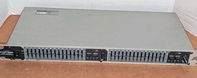 Peavey PV 215EQ 2x15 band graphic equalizer (XLR) - Image 1 of 4