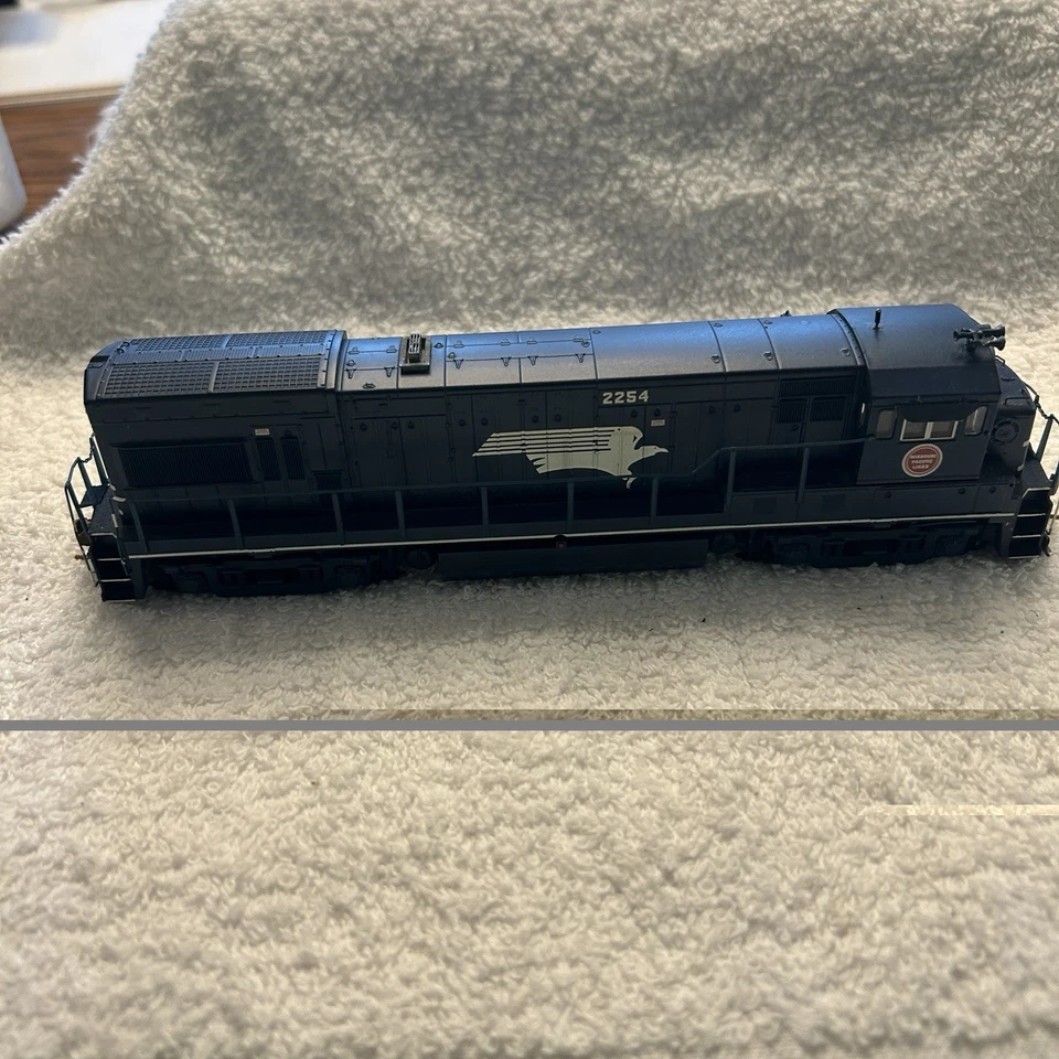 Locomotora diésel Atlas GE U23B Missouri Pacific escala HO Mo-Pac #2254 Foto 1 de 4