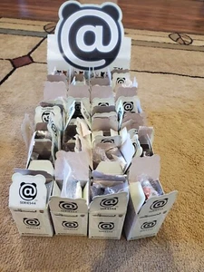 BE@RBRICK Series 44 (27 pieces) 100% Medicom Toy With Cards - Picture 1 of 24