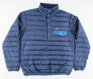 patagonia down puffer pullover jacket