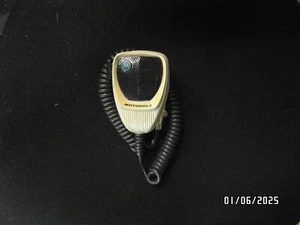 Motorola Mikrofon „Bombermike“ mit Verstärker - Zdjęcie 1 z 2
