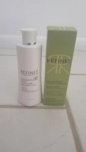 Limpiador diario nutritivo para el cuidado de la piel Refinee purifica suaviza el té verde 6,6 oz - Imagen 1 de 3