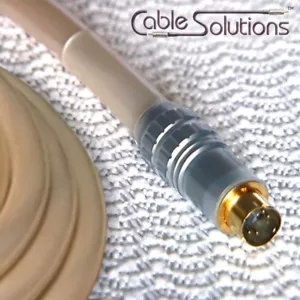 Pearl-Series Ultra High Performance S-Video Cable 9m - Picture 1 of 1