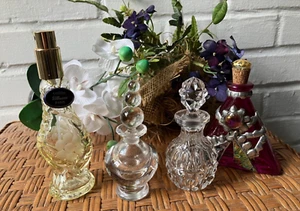 VINTAGE LOT OF 4 PERFUME BOTTLES, BEAUTY, ARTISTIC, CLASSIC, 2 CRYSTAL - Picture 1 of 7