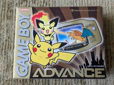 Consola Pokemon Center NY Gold Game Boy Advance GBA (EE. UU.) Completa Probada en Caja Original Foto 1 de 4
