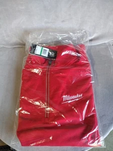 Under Armour X Milwaukee 1/4 Zip Pullover Jacket Large Loose Fit Red Brand New  - Picture 1 of 3