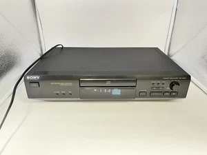 Sony CDP-XE220 CD Player mit Optical Digital Out – High Density Linear Converte - Bild 1 von 9