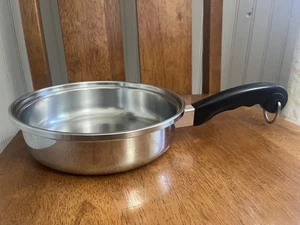 Vintage SALADMASTER 18-8 Tri-Clad Stainless Steel 9" Saute Fry Pan 1.5qt - Picture 1 of 7