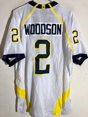 Camiseta Adidas Premier NCAA Michigan Wolverines Charles Woodson Blanca talla XL Foto 1 de 2