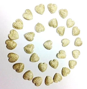 100 Tessuti Oro Glitterati Cuore Motivi Fai da Te Card, Collage Matrimonio Cucire o Stick On - Foto 1 di 1