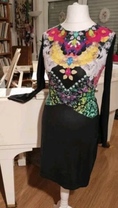 Ausgefallenes Damenkleid, Hingucker, raffinierter Rückenausschnitt,M, knielang - Bild 1 von 6
