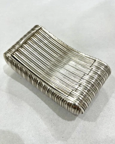Georgian Ribbed Sterling Silver Snuff Box William Pugh Maker’s Mark, 1811 Cover