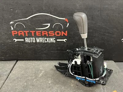 SELECTOR DE CAMBIOS DE PISO NISSAN ARMADA 14-15 Foto 1 de 4