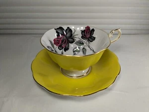 Royal Albert Masquerade Large Black Rose Yellow Tea Cup and Saucer - Picture 1 of 8