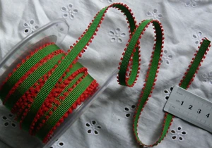 Green with Red Picot Edge Grosgrain 100% Poly 5Met 9mmWide MayArts AL12 - Picture 1 of 3