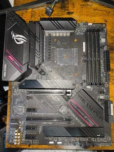 ASUS ROG Strix B550-F GAMING WIFI II Sockel AM4, AMD Hauptplatine - Bild 1 von 16
