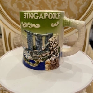 SINGAPORE TAZZA IN CERAMICA SOUVENIR 3D✅SIGHTS OF CITY & COUNTRY TAZZA DA COLLEZIONE - Foto 1 di 7