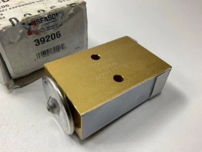 Válvula de expansión de aire acondicionado trasera Four Seasons 39206 para Ford Excursion 2000-2005 Foto 1 de 4
