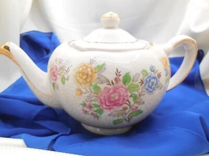 Vtg Price Kensington Floral Teapot #2667 England May Cottage Ware Tea Party - Picture 1 of 13