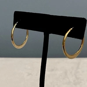 Aladdin Style Gold Tone Hoop Earrings Latch Closure - Picture 1 of 6
