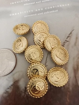 Лот из 10 16 мм дизайнерский Cc кнопка замены золотистый Chanel кнопка - Изображение 1 из 3