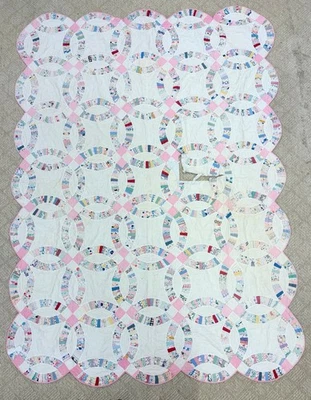 1930's feedsack wedding ring quilt Cutter - Image 1 of 4