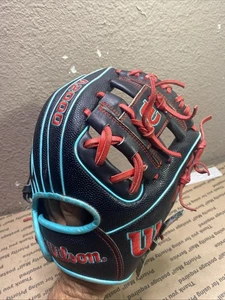 Wilson 11'' A2000 PF11SS Pedroia Fit Series Glove, Super Skin, RHT 🔥RARE🔥 - Picture 1 of 24