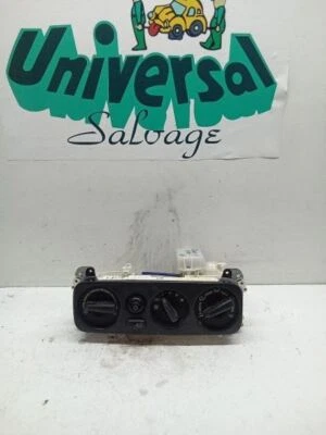 Unidad de control de temperatura Mitsubishi Montero 2000  Foto 1 de 4