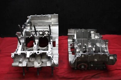 Motor desnudo superior e inferior Aprilia RSV4 13-15 #5707 T-12 Foto 1 de 4