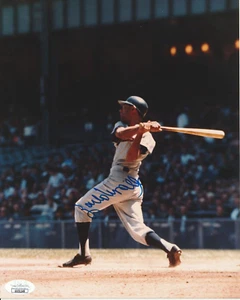 Zoilo Versalles Autographed 8x10 Minnesota Twins JSA Free Shipping G728 - Picture 1 of 1