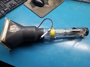 Osciloscopio Tektronix 465B tubo CRT 154-0731-00 - Imagen 1 de 12