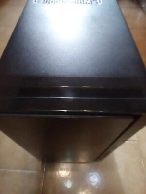 PC intel core 2 quad Q9300 2,50 ghz Completo di SO windows 10 pro e funzionante - Immagine 1 di 3