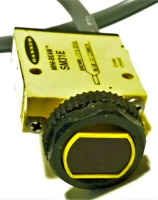 Banner Engineering SM31E Photoelectric Proximity Sensor - Image 1 of 3