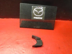 04 05 MAZDA3 MAZDA 3 AUTOMATIC TRANSMISSION BOLTS ACCESS COVER RUBBER CAP OEM - Foto 1 di 4