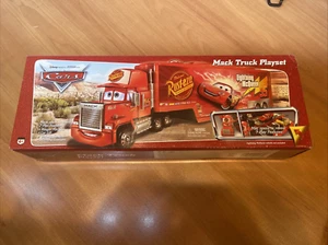 New Sealed Disney Pixar Cars MACK TRUCK PLAYSET RUST-EZE Semi 2006 - Picture 1 of 8