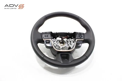 Volante TOYOTA CROWN 2023-2024 CON INTERRUPTORES OEM Foto 1 de 4