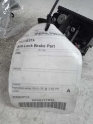 Pieza de freno antibloqueo compatible con 14-19 FIESTA 421380 Foto 1 de 3