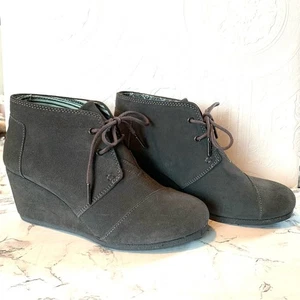 TOMS Desert Wedge Womens Shoes Castlerock Grey Suede Leather Size 8 - Picture 1 of 15