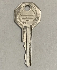 Vintage GM Briggs & Stratton blank number knock out Your Key Greater Value USA - Bild 1 von 5