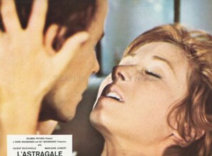 MARLENE JOBERT HORST BUCHHOLZ L'ASTRAGALE 1968 VINTAGE LOBBY CARD #18